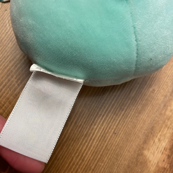 Squishmallows Clip Aqua Sloth Clip - Picture 3 of 3